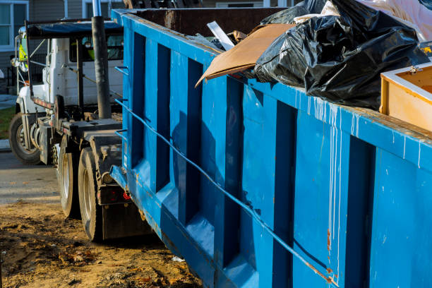 Best Garage Cleanout  in Moss Point, MS